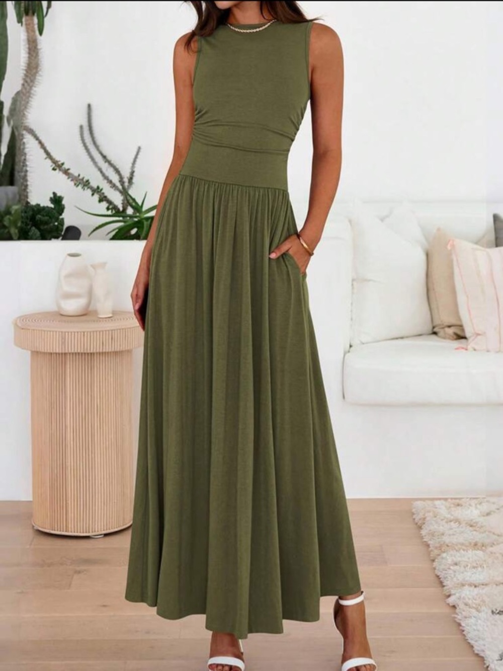 Black Women's Maxi Dress with Pockets- Sleek Everyday Style